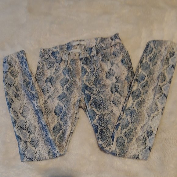 7 for All Mankind - Picture 9 of 9